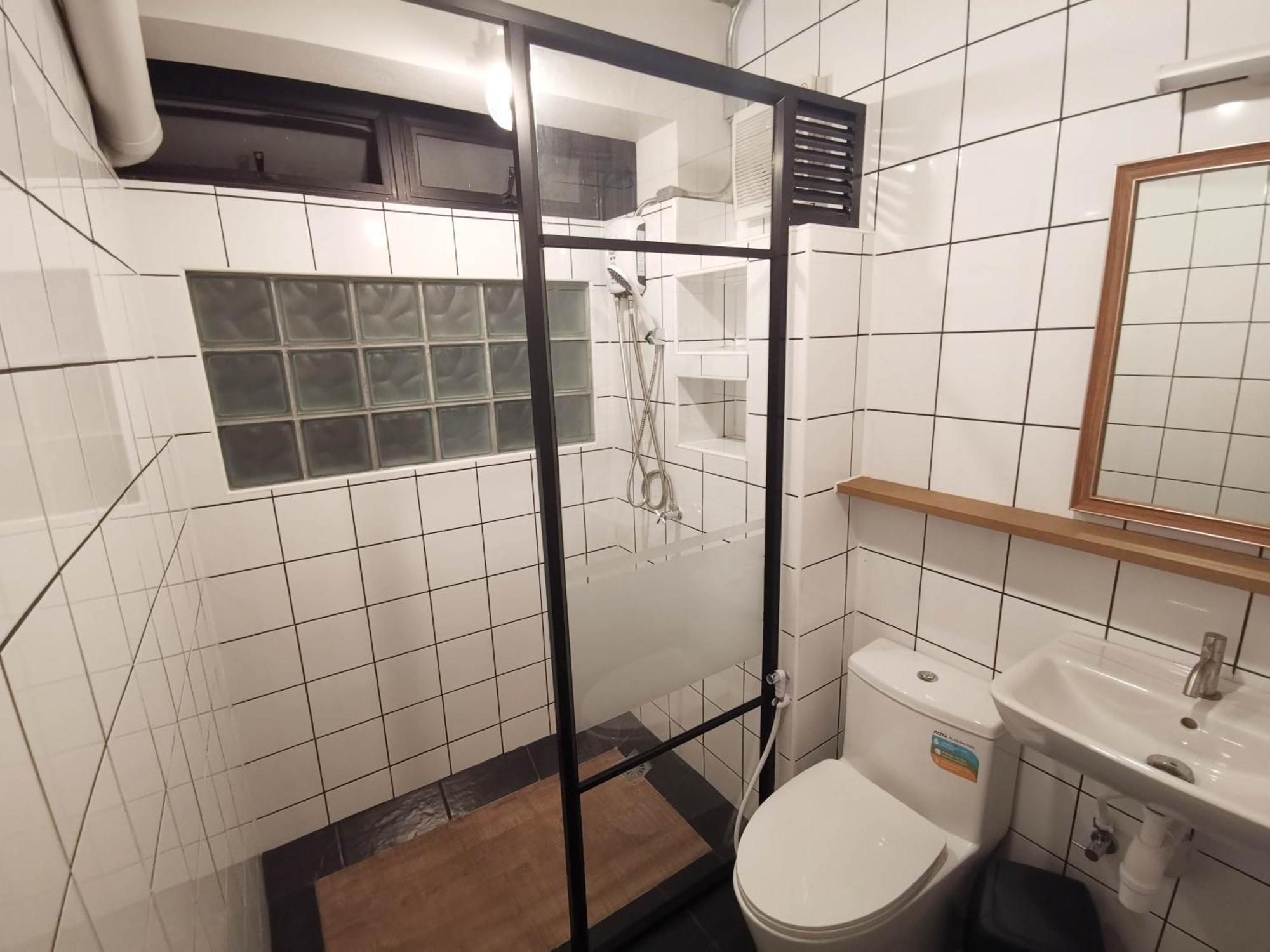 Liaw Base House Hostel Bangkok Exterior foto